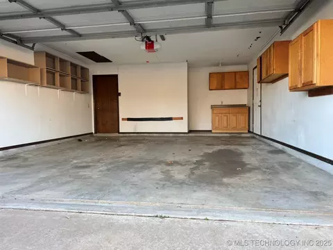 803 S Holmes Ave, Cushing, OK 74023 photo 25
