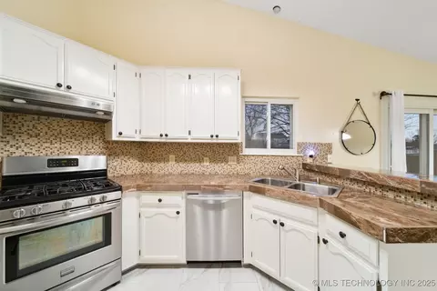 9344 E 100th St, Tulsa, OK 74133 photo 16