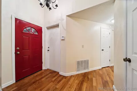 9344 E 100th St, Tulsa, OK 74133 photo 4