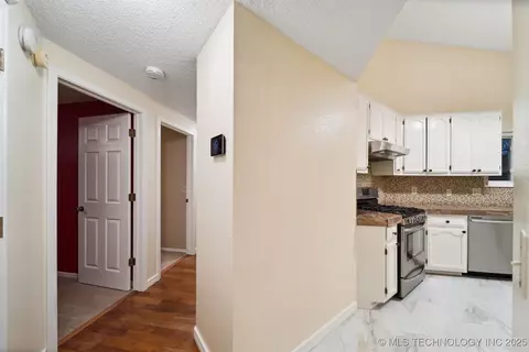 9344 E 100th St, Tulsa, OK 74133 photo 17