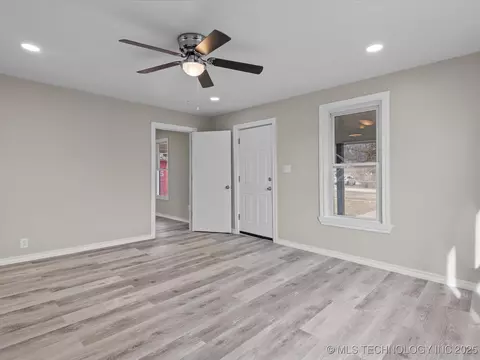 820 E 7th St, Dewey, OK 74029 photo 3