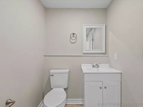 820 E 7th St, Dewey, OK 74029 photo 14