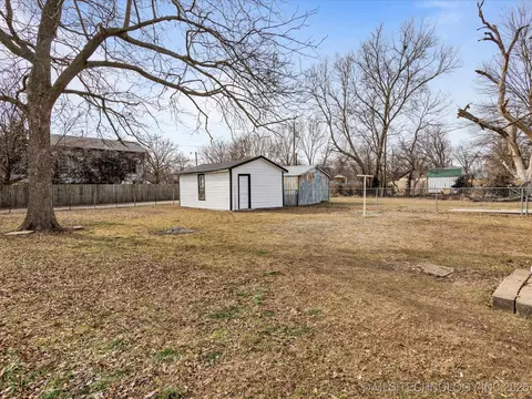 820 E 7th St, Dewey, OK 74029 photo 22