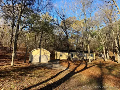 410 Lakeview Rd, Eucha, OK 74342 photo 1