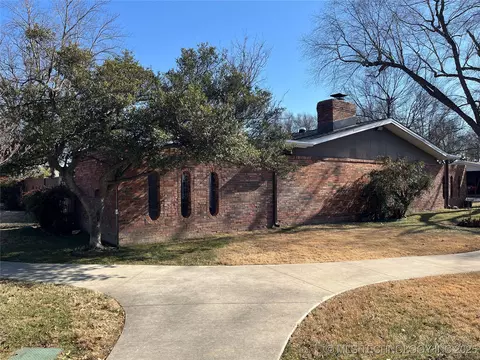2125 E 60th Street 2125, Tulsa, OK 74105 photo 23