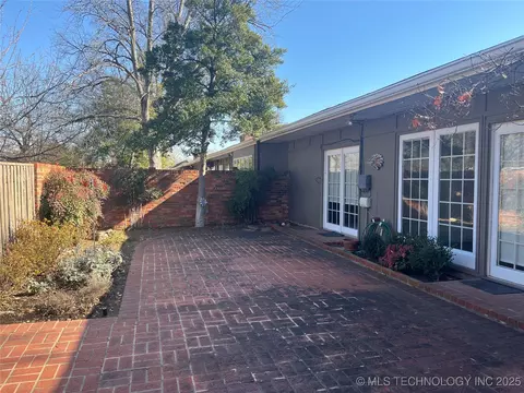 2125 E 60th Street 2125, Tulsa, OK 74105 photo 20