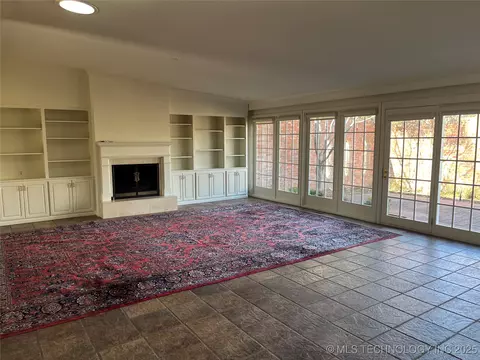 2125 E 60th Street 2125, Tulsa, OK 74105 photo 7