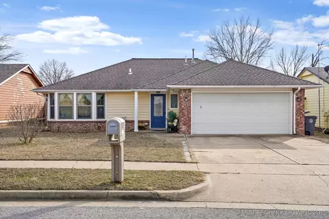 13614 E 15th St, Tulsa, OK 74108