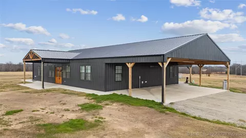 113651 S 4190 Rd, Checotah, OK 74426 photo 4