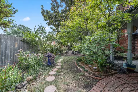 7031 E 77th Pl, Tulsa, OK 74133 photo 43