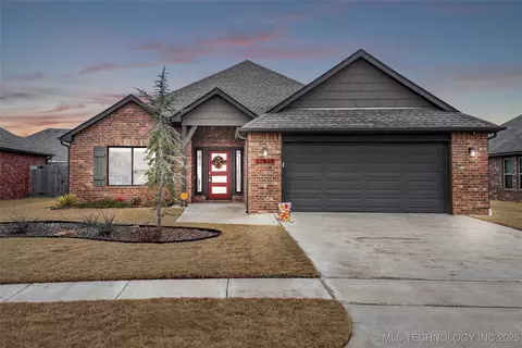 27619 E 109th St S, Coweta, OK 74429