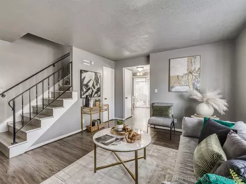 2426 E 59th Court 1, Tulsa, OK 74105 photo 5