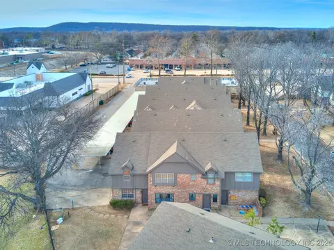 2426 E 59th Court 1, Tulsa, OK 74105 photo 42