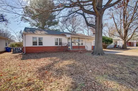 1456 E 52nd Pl, Tulsa, OK 74105