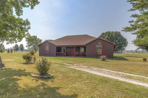 2702 N 434 Rd, Pryor, OK 74361