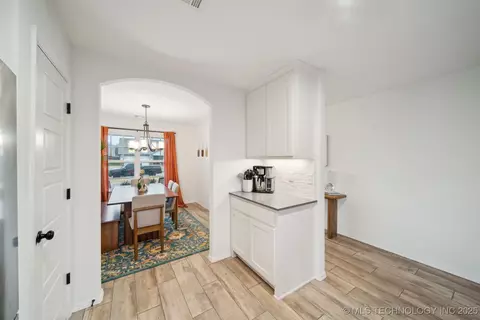 2012 E Union St, Broken Arrow, OK 74011 photo 10