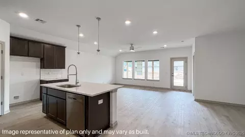 22951 E 106th St S, Broken Arrow, OK 74014 photo 3