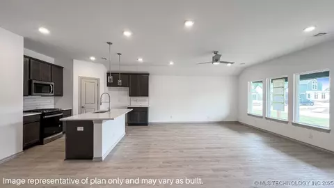 22951 E 106th St S, Broken Arrow, OK 74014 photo 4