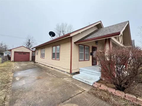 831 E Cherry St, Cushing, OK 74023 photo 31