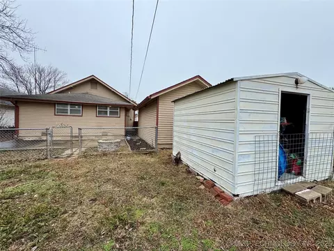 831 E Cherry St, Cushing, OK 74023 photo 38