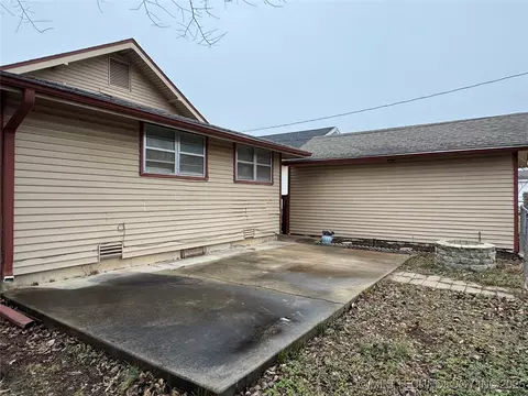 831 E Cherry St, Cushing, OK 74023 photo 34