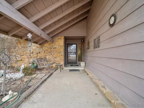 12008 E 39th St, Tulsa, OK 74146 photo 4