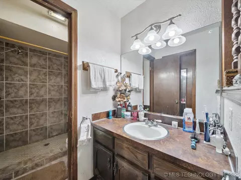12008 E 39th St, Tulsa, OK 74146 photo 18