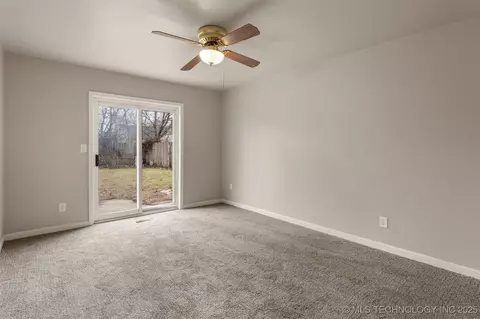 12334 E 13th Pl, Tulsa, OK 74128 photo 13