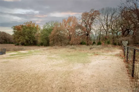1686 Ward Springs Rd, Stuart, OK 74570 photo 43