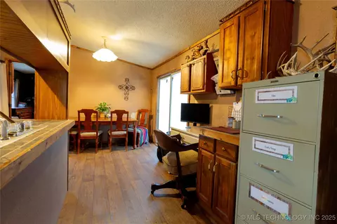 1686 Ward Springs Rd, Stuart, OK 74570 photo 9