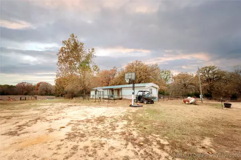1686 Ward Springs Rd, Stuart, OK 74570 photo 46
