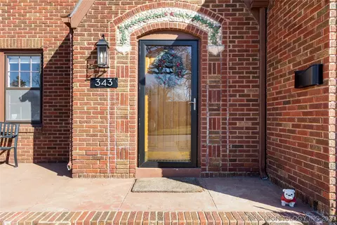 343 E 29th St, Tulsa, OK 74114 photo 6