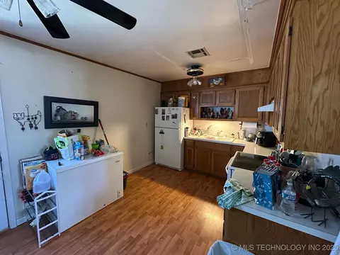 19 S Edith St, Pryor, OK 74361 photo 4
