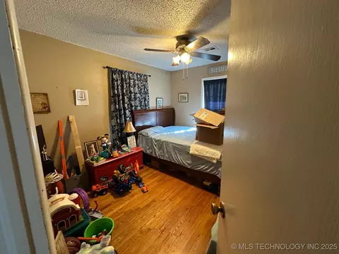 19 S Edith St, Pryor, OK 74361 photo 7