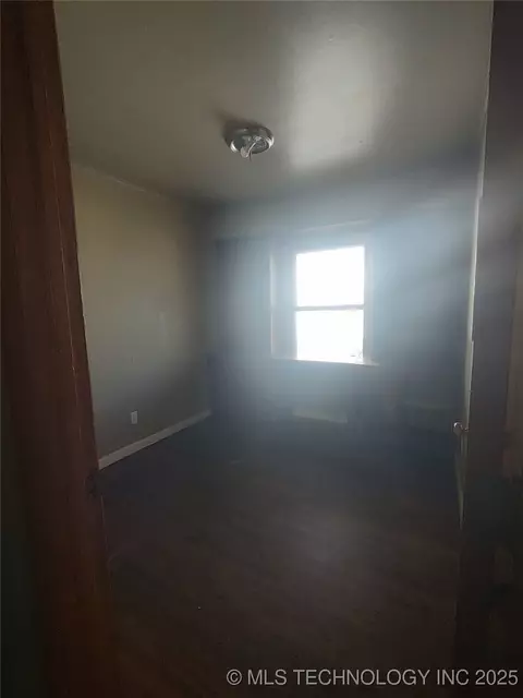 8924 E Marshall Pl, Tulsa, OK 74115 photo 6