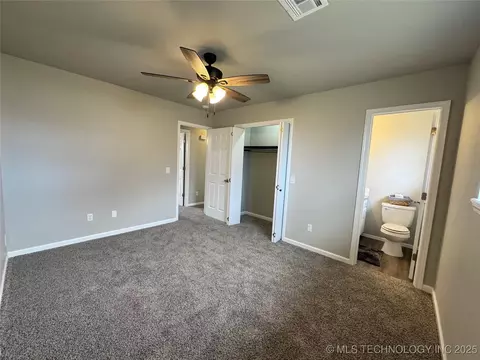 1418 E Maple St, Cushing, OK 74023 photo 22