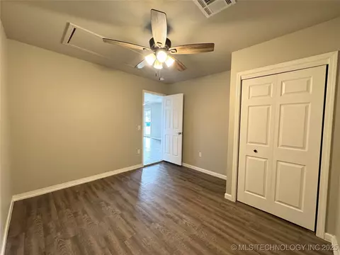 1418 E Maple St, Cushing, OK 74023 photo 36