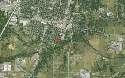 W Georgia Street, Durant, OK 74701 photo 6