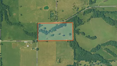 E 815 Road, Stilwell, OK 74960