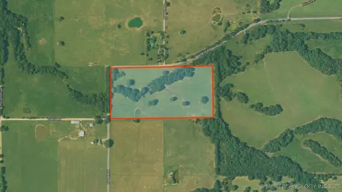 E 815 Road, Stilwell, OK 74960