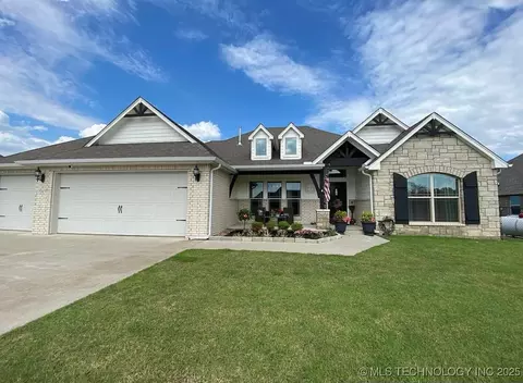 13571 S 236th East Ave S, Coweta, OK 74429