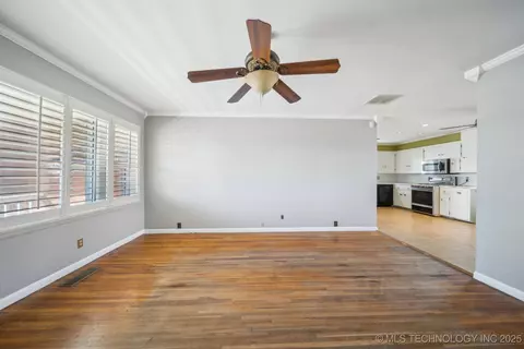 9179 E Latimer Pl, Tulsa, OK 74115 photo 4