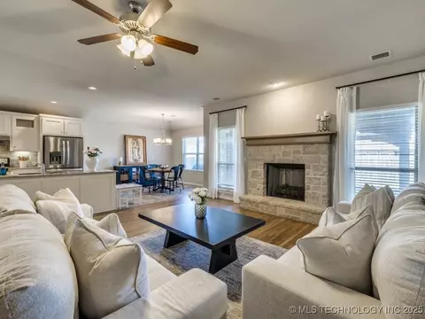 13401 E 44th St, Tulsa, OK 74134 photo 21