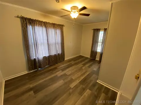 305 E Greeley St, Broken Arrow, OK 74012 photo 11