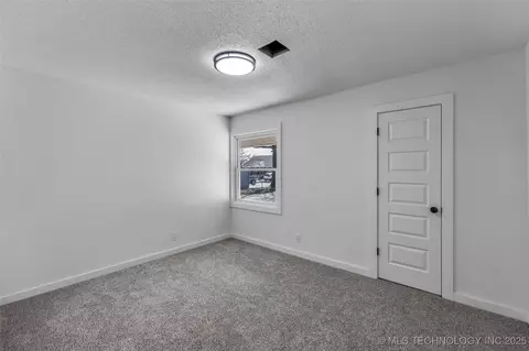 4905 E 37th Pl, Tulsa, OK 74135 photo 26