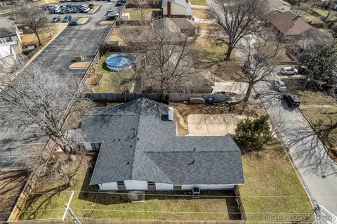 4905 E 37th Pl, Tulsa, OK 74135 photo 35