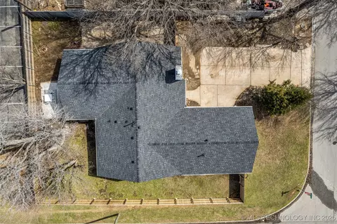 4905 E 37th Pl, Tulsa, OK 74135 photo 38