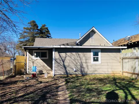 219 E 6th St, Cushing, OK 74023 photo 20