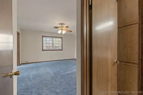 2110 E 52nd Pl, Tulsa, OK 74105 photo 36