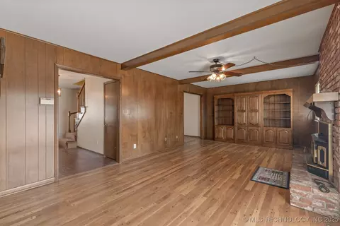 2110 E 52nd Pl, Tulsa, OK 74105 photo 15